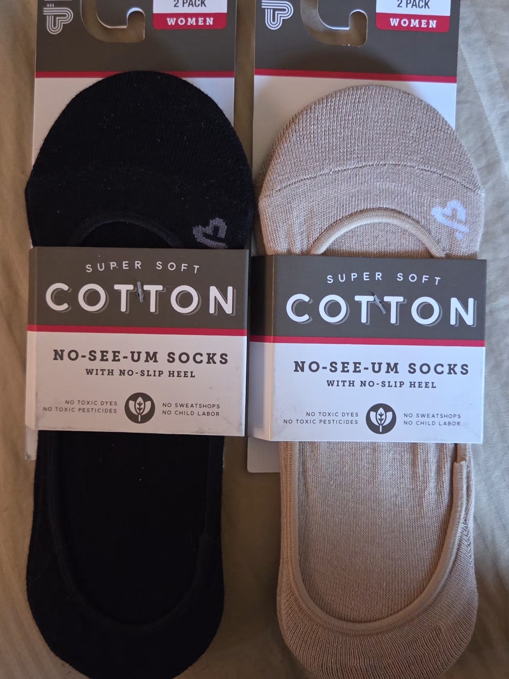 🌸 NWT- Pact Organic- Cotton Super Soft No-See-Um Socks - Black & Beige (2 Pack)